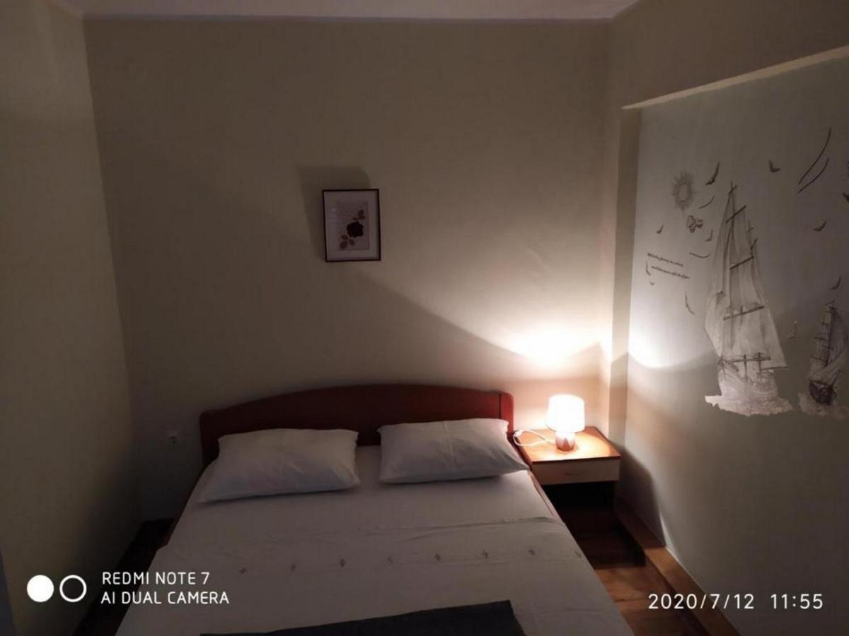 Apartman Ena โวดีเซ ภายนอก รูปภาพ